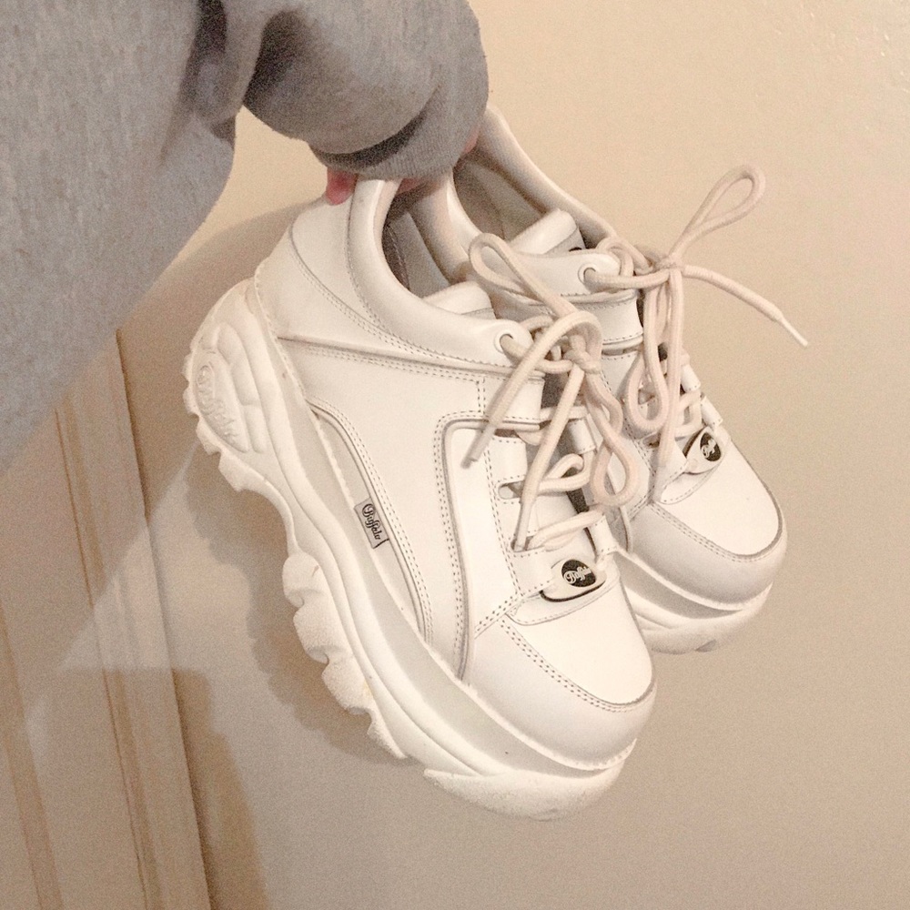 Buffalo London White Classic Platforms